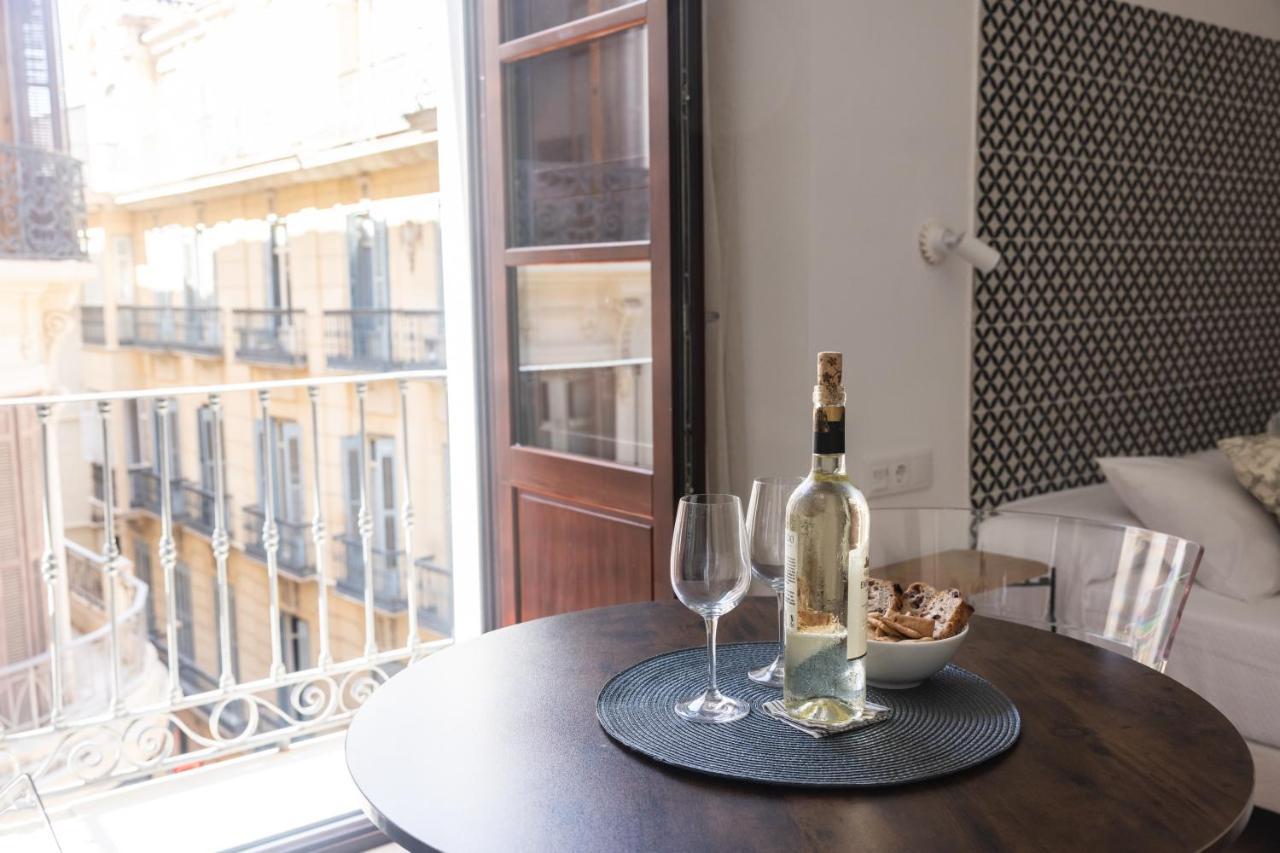Apartamento-Loft Especeria Black Malaga Exterior photo